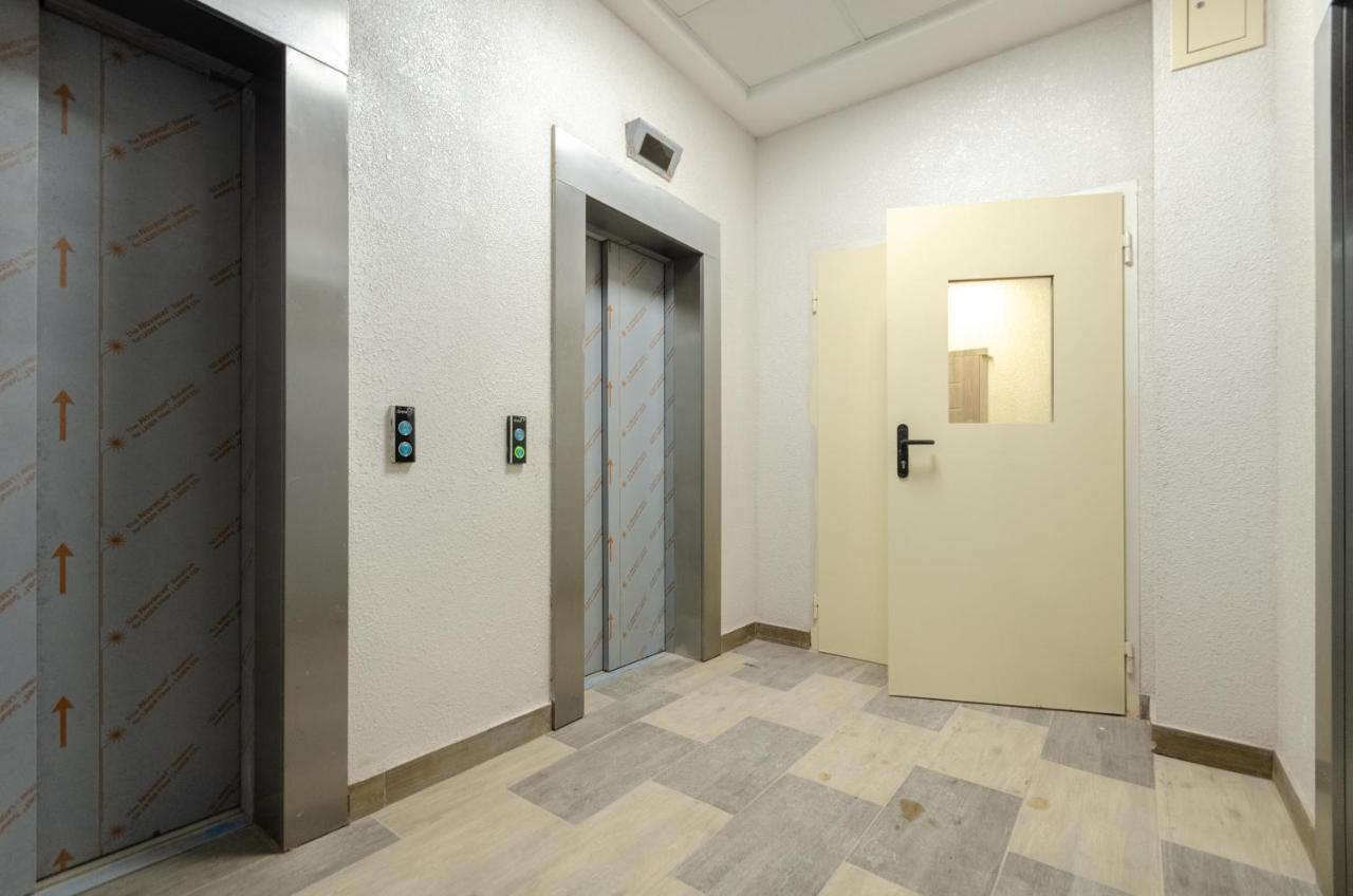Petrovdom 12-131B Apartments In Rc "Yaroslaviv Grad"Bulvarno Kudriavska 17B Kiev Exterior foto